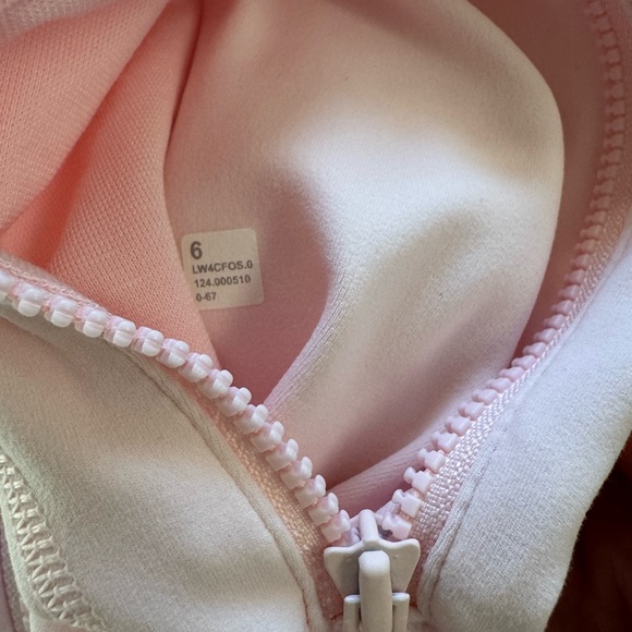 lululemon strawberry milkshake bundle 🍓🥛 define, scuba, and bra!! - Picture 5 of 13